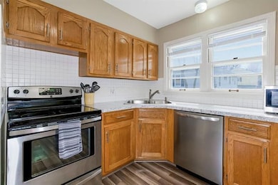 6430 Switzer Ln, Shawnee, KS 66203 - photo 5