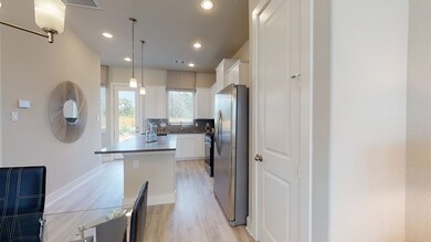 9018 Lonestar River Ln, Houston, TX 77080 - photo 7