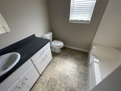 Master Bathroom - view 1