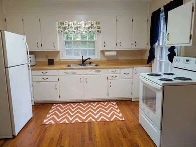 5 - Kitchen