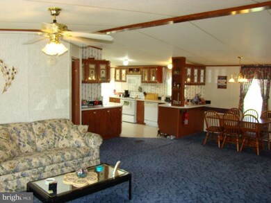 104 Southbrook Ln, Toms Brook, VA 22660 - photo 5