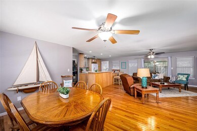 225 Windsor Dr, Pottsboro, TX 75076 - photo 3