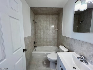 61 Mountainview Blvd unit 4, Wayne, NJ 07470 - photo 4