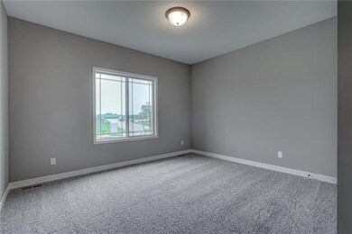 4418 SW Amethyst Dr, Lee's Summit, MO 64082 - photo 7