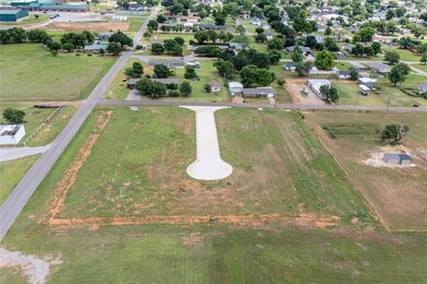 700 N 12th St unit Lot4, Thomas, OK 73669 - photo 7