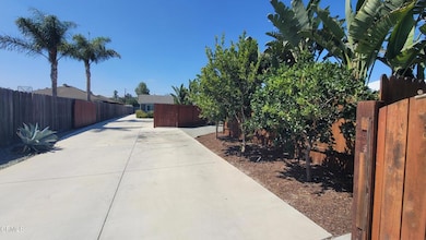 838 E Stroube St, Oxnard, CA 93036 - photo 2