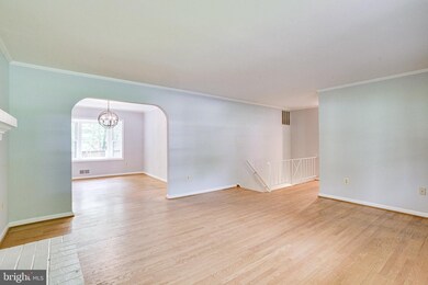 13616 Fairridge Dr, Silver Spring, MD 20904 - photo 3