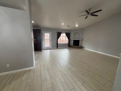 1372 Vista Escondida Ct SW, Los Lunas, NM 87031 - photo 3