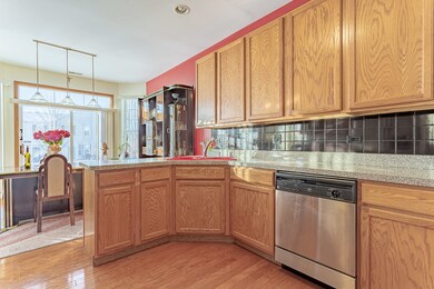 2125 Limestone Ln unit 771, Carpentersville, IL 60110 - photo 6