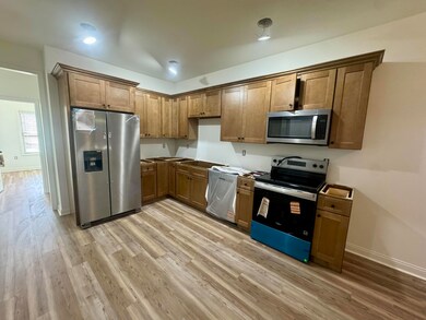 834 Ridgewood Dr unit 1, Berea, KY 40403 - photo 4