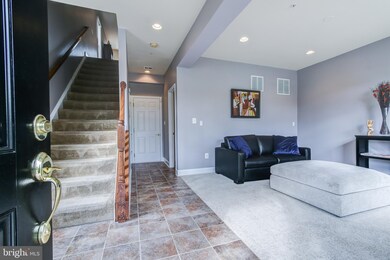 513 Touchdown Dr, Hyattsville, MD 20785 - photo 5