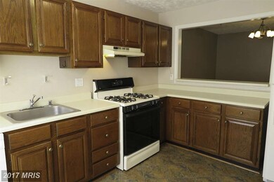 11981 Cardamom Dr unit 11981, Woodbridge, VA 22192 - photo 6