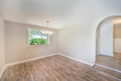 106 Brewster St, Robinson, TX 76706 - photo 4