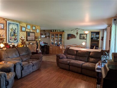 W2895 Lawrence St, Glen Flora, WI 54526 - photo 5