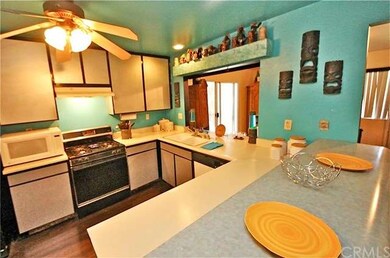Breakfast bar and lots of prep space & storage