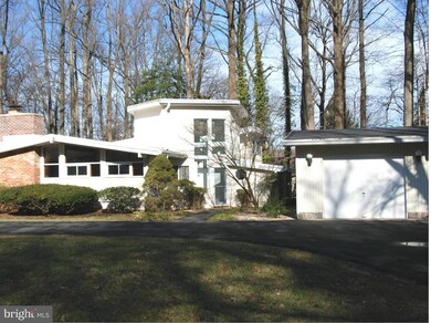 8936 Walker St, Fairfax, VA 22032 - photo 4