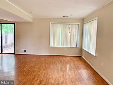 18646 Sage Way, Germantown, MD 20874 - photo 2