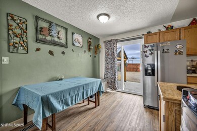 29-web-or-mls-1041-roberta-ct