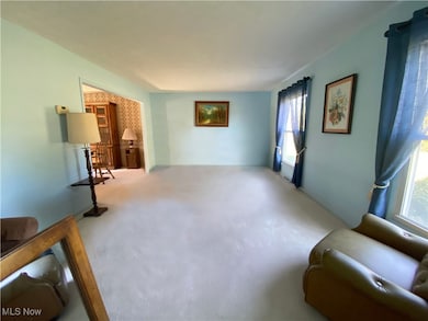 13410 Auburn Rd, Chardon, OH 44024 - photo 3