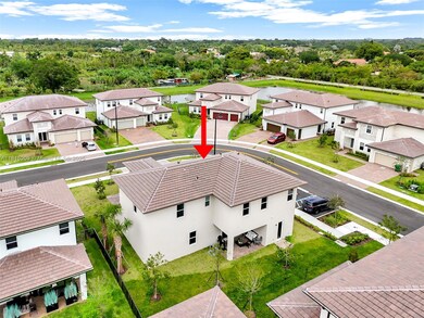 12228 SW 43rd St, Davie, FL 33330 - photo 3