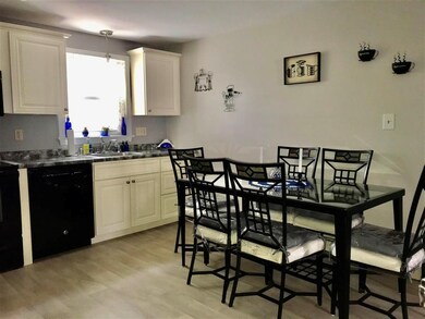 210 Circle Rd unit 3, Manchester, NH 03103 - photo 5