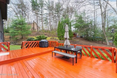 21 Oak Tree Ln Schenectady NY mls-40
