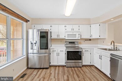 1135 Ingate Rd, Halethorpe, MD 21227 - photo 4