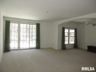 2997 3rd St unit 104, Moline, IL 61265 - photo 5