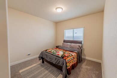 6954 E Garland Ave, Fresno, CA 93727 - photo 5