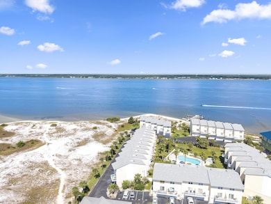 1440 Paradise Point Dr unit 21, Navarre, FL 32566 - photo 5