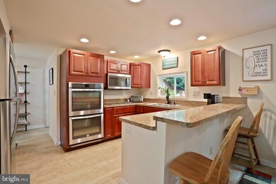 458 Windsong Rd, Harpers Ferry, WV 25425 - photo 2