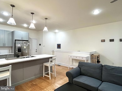 512 W Montgomery Ave unit 1, Philadelphia, PA 19122 - photo 3