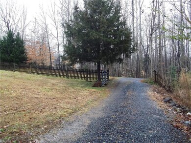 1204 Muriel Ln, Asheboro, NC 27205 - photo 4