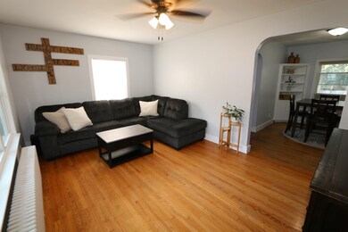 38 Miles Standish Rd, Schenectady, NY 12306 - photo 3