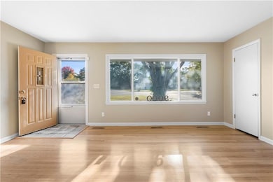 9000 E 84th St, Raytown, MO 64138 - photo 4