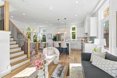 35 Richardson St unit Cottage, Somerville, MA 02145 - photo 7