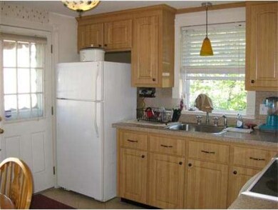 156 Gilbert St, Lawrence, MA 01843 - photo 3