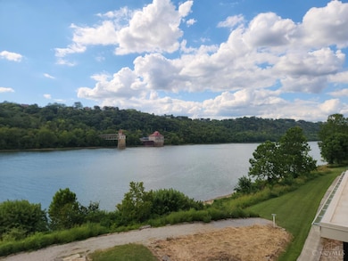 5751 Sanctuary Place, Cincinnati, OH 45230 - photo 2