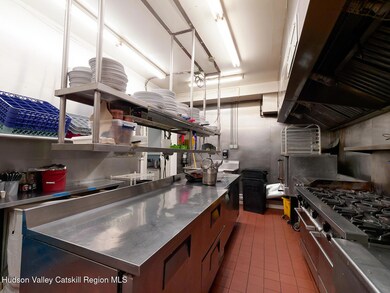 2025-04-08--230-WARREN--8598-AG-MLS