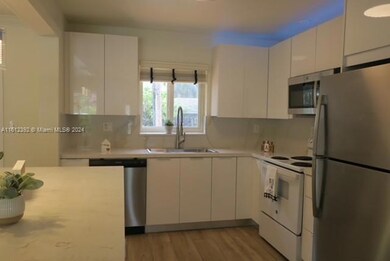 4250 SW 74th Ave, Davie, FL 33314 - photo 5