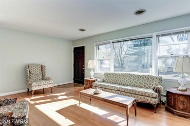 99 Pinecrest Dr, Annapolis, MD 21403 - photo 2