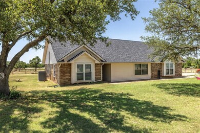 151 County Road 3699, Springtown, TX 76082 - photo 2