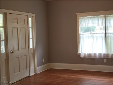 435 N Main St, Columbiana, OH 44408 - photo 6