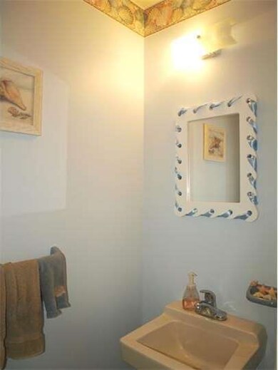 512 Barrington Ct, Sellersville, PA 18960 - photo 6