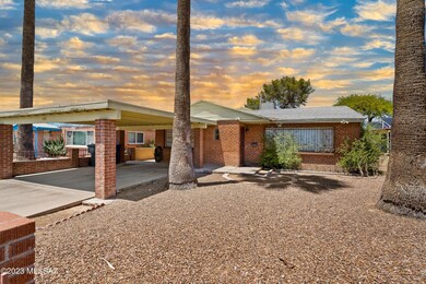 2425 E 19th St, Tucson, AZ 85719 - photo 2