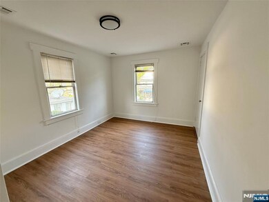 30 Walter Hammond Place unit 2nd flr, Waldwick, NJ 07463 - photo 6