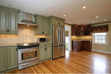 33 Wessex Dr, Westwood, MA 02090 - photo 4