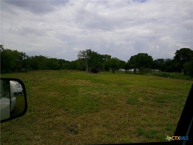 2604 Dudley St, Victoria, TX 77901 - photo 2