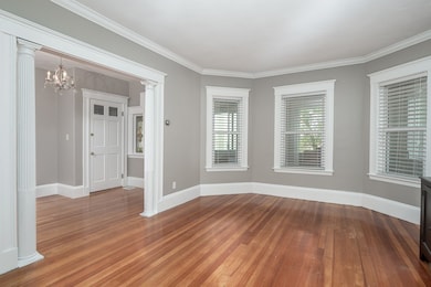 78 Ossipee Rd, Somerville, MA 02144 - photo 5