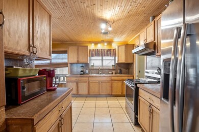 1003 W Hill St, Fredericksburg, TX 78624 - photo 5